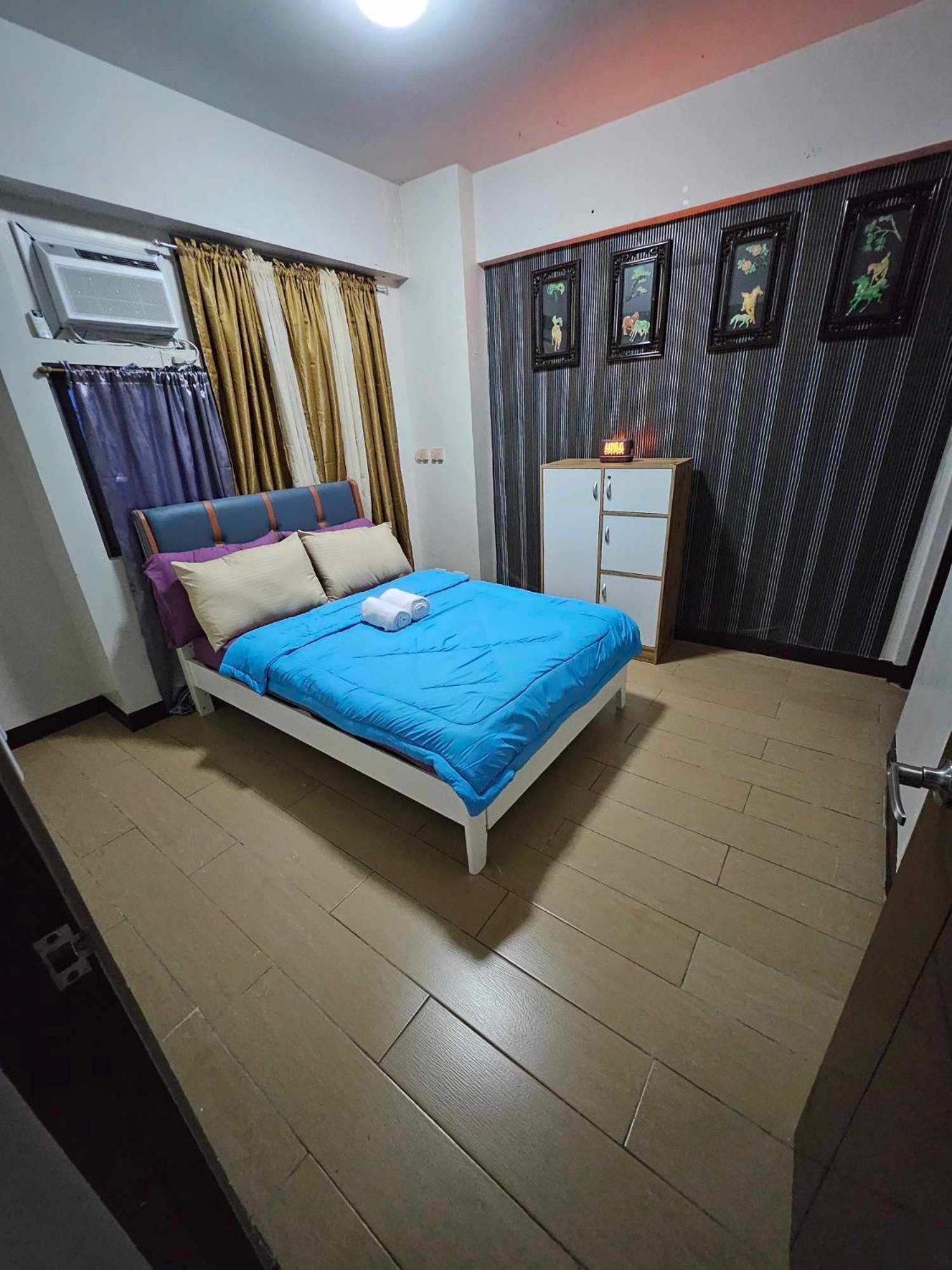 Cubao Manhattan Heights Unit 5A Tower C كويزون سيتي المظهر الخارجي الصورة